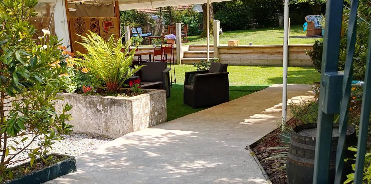 Hostellerie Du Parc Cambo-les-Bains Exteriér fotografie